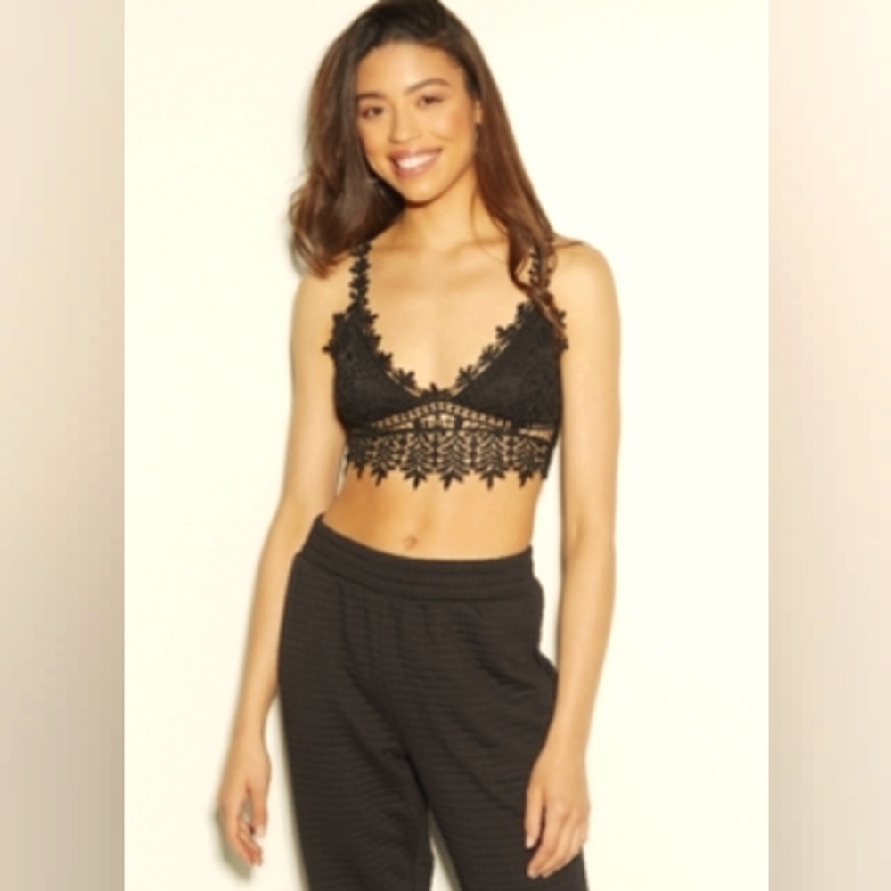 Crisscross Back Snowflake Bralette